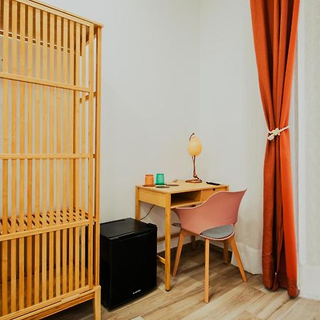 B&B Lara'S Home By I Borbone Napoli Ngoại thất bức ảnh