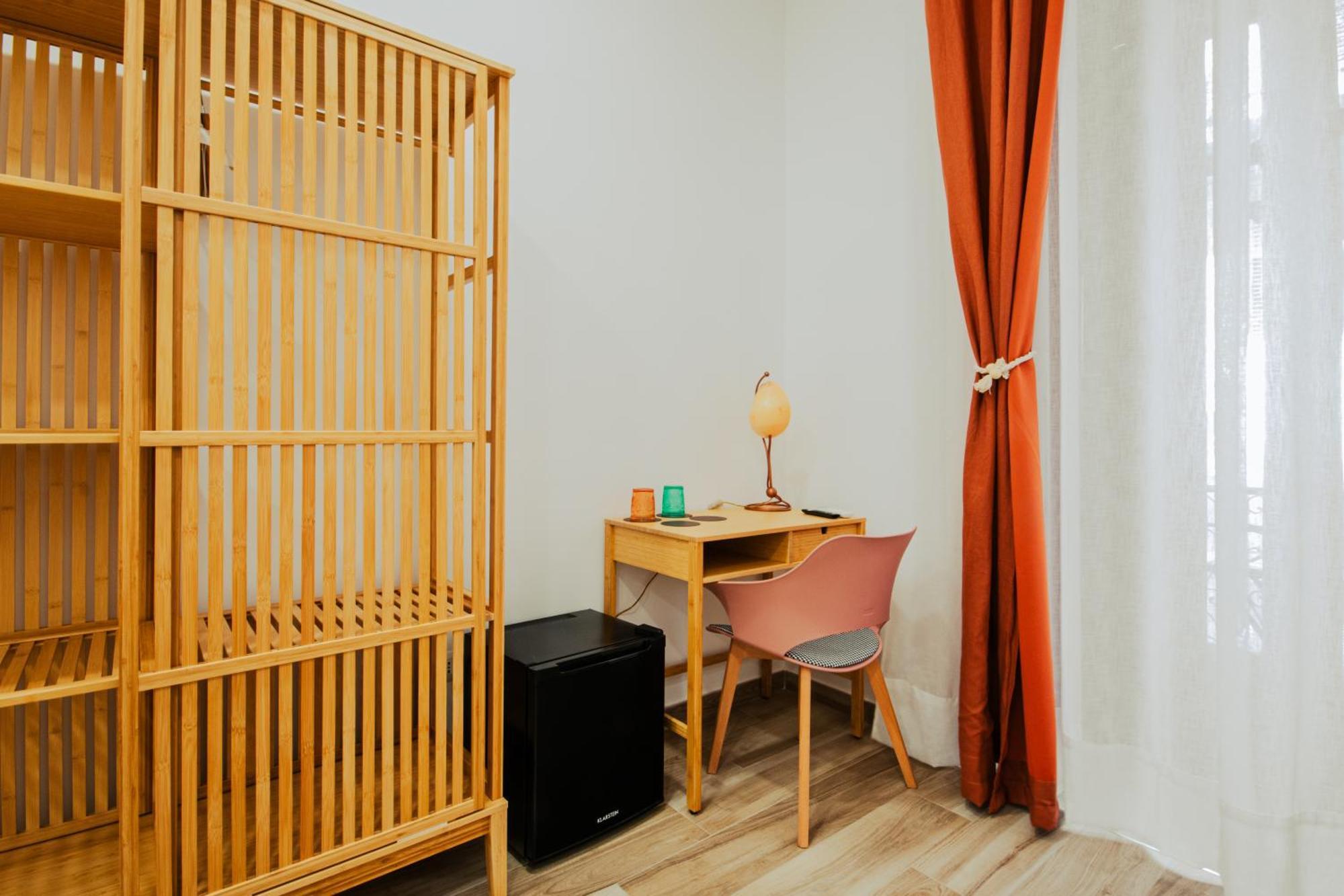 B&B Lara'S Home By I Borbone Napoli Ngoại thất bức ảnh