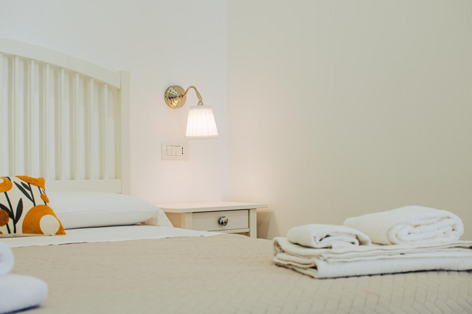 B&B Lara'S Home By I Borbone Napoli Ngoại thất bức ảnh