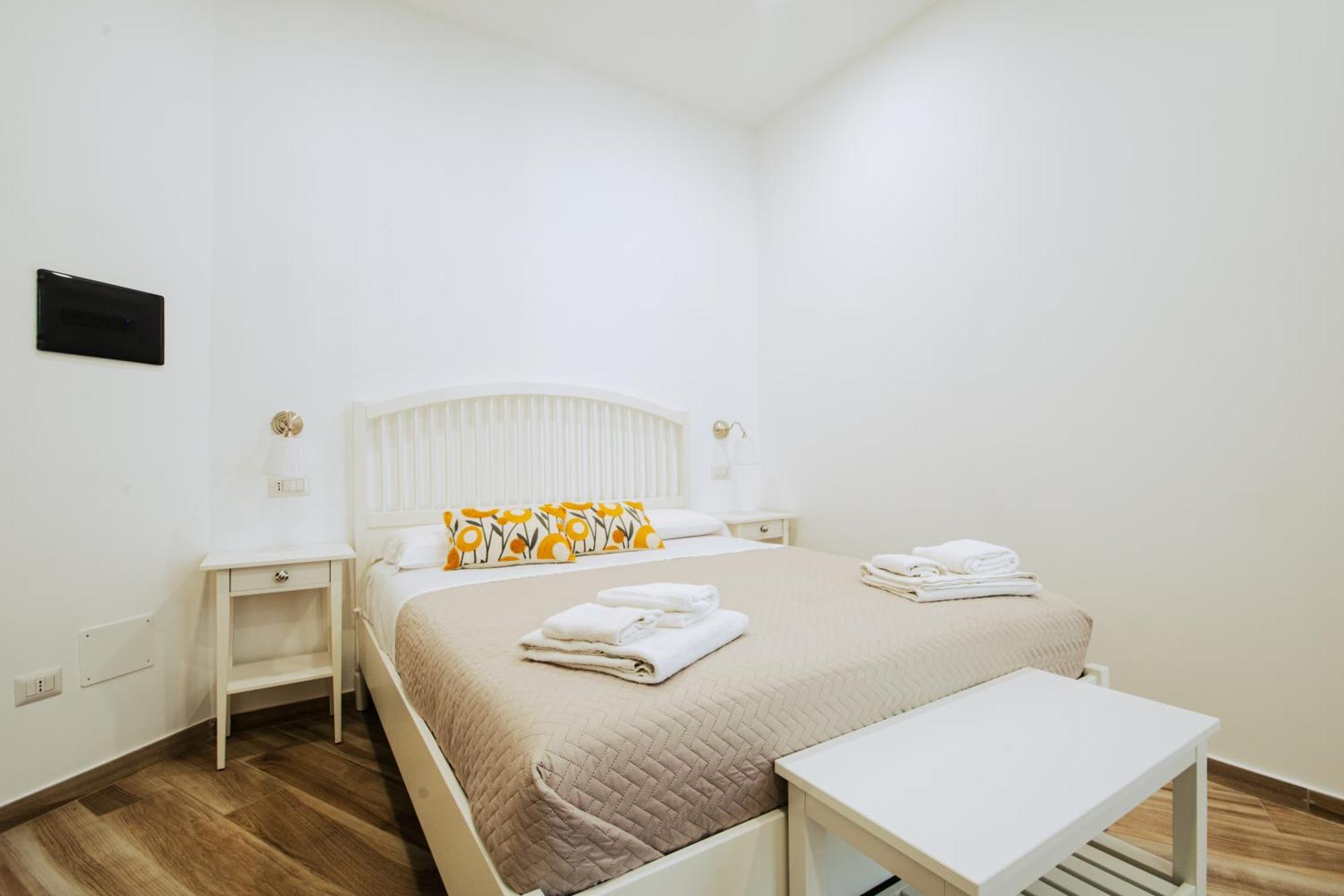B&B Lara'S Home By I Borbone Napoli Ngoại thất bức ảnh