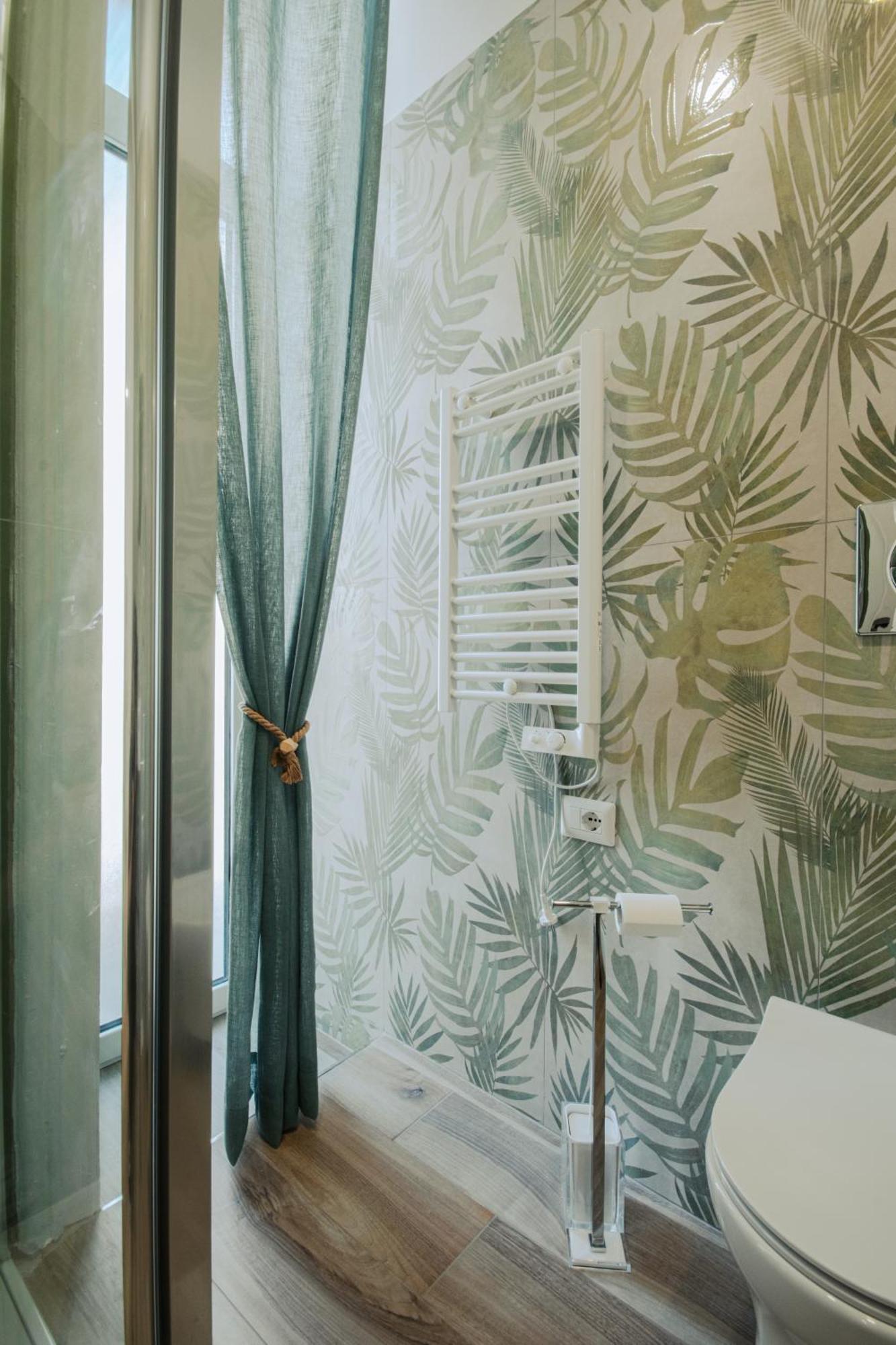 B&B Lara'S Home By I Borbone Napoli Ngoại thất bức ảnh